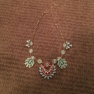 Beautiful necklace!