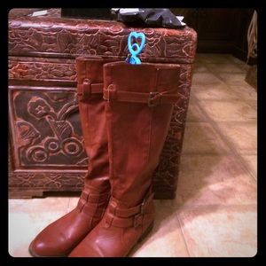 Pretty Brown knee boots faux leather with buckles