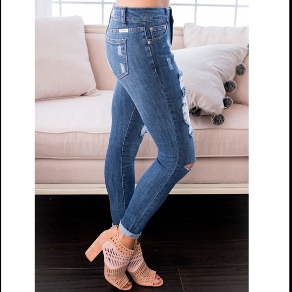 1 LEFT! HP ๐NWT. Lazer cut blush pink block heels - Picture 4 of 8