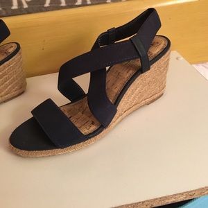 Merona never worn Wedges!