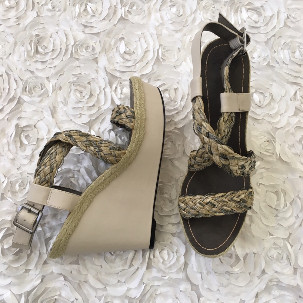 NEW Vince Camuto Braided Straw Spring Wedges