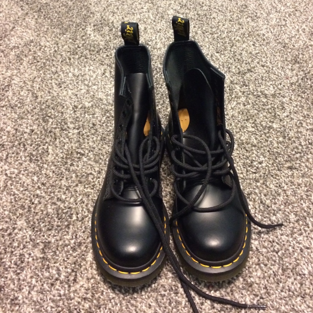 Dr Martins