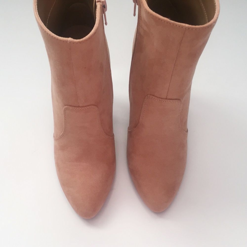 1 LEFT! HP🎉 NWT. Blush Pink Perspex block bootie - Picture 6 of 8