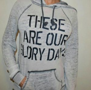 Grey Fitted Sweatshirt / Hoodie