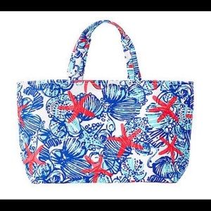 Lilly Pulitzer She She Shells large totebag.