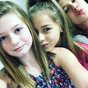 Meet your Posher, Madee jo