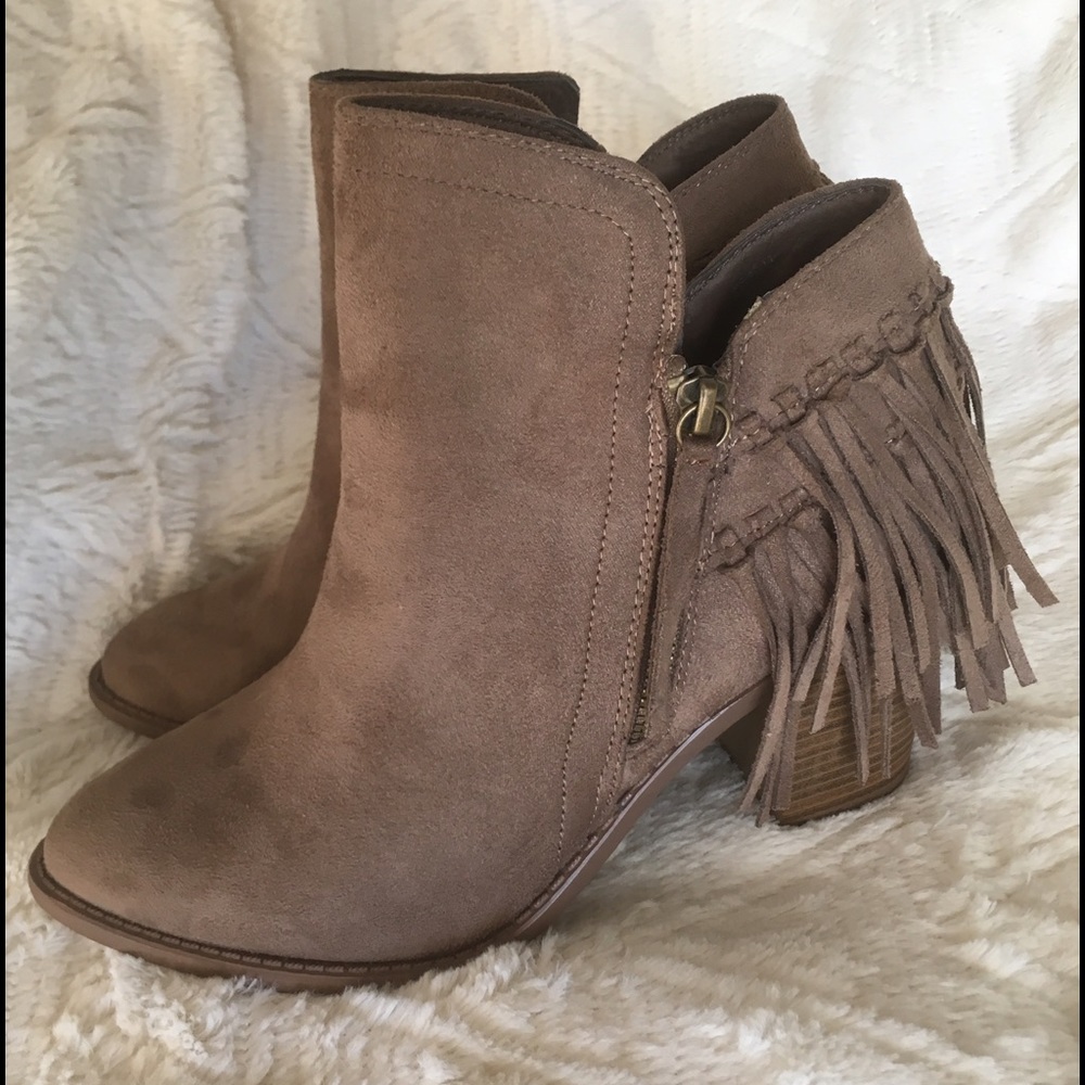 New fringe booties!
