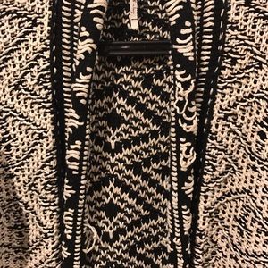 Willow & Clay Sweaters - Willow and Clay tribal long duster sweater Willow & Clay Sweaters - Willow and Clay tribal long duster sweater