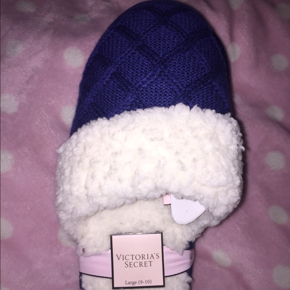 VS Blue slippers