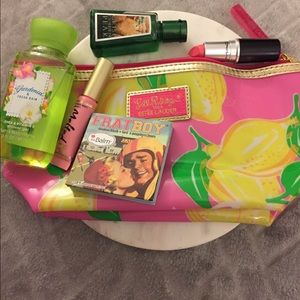 PRICE FIRM Lilly Pulitzer Toiletry bundle
