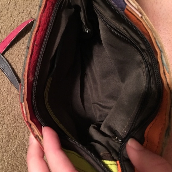 Multi-colored leather bag with adjustable straps - Picture 3 of 3