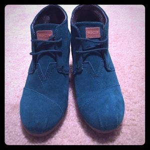 TOMS wedges (green)