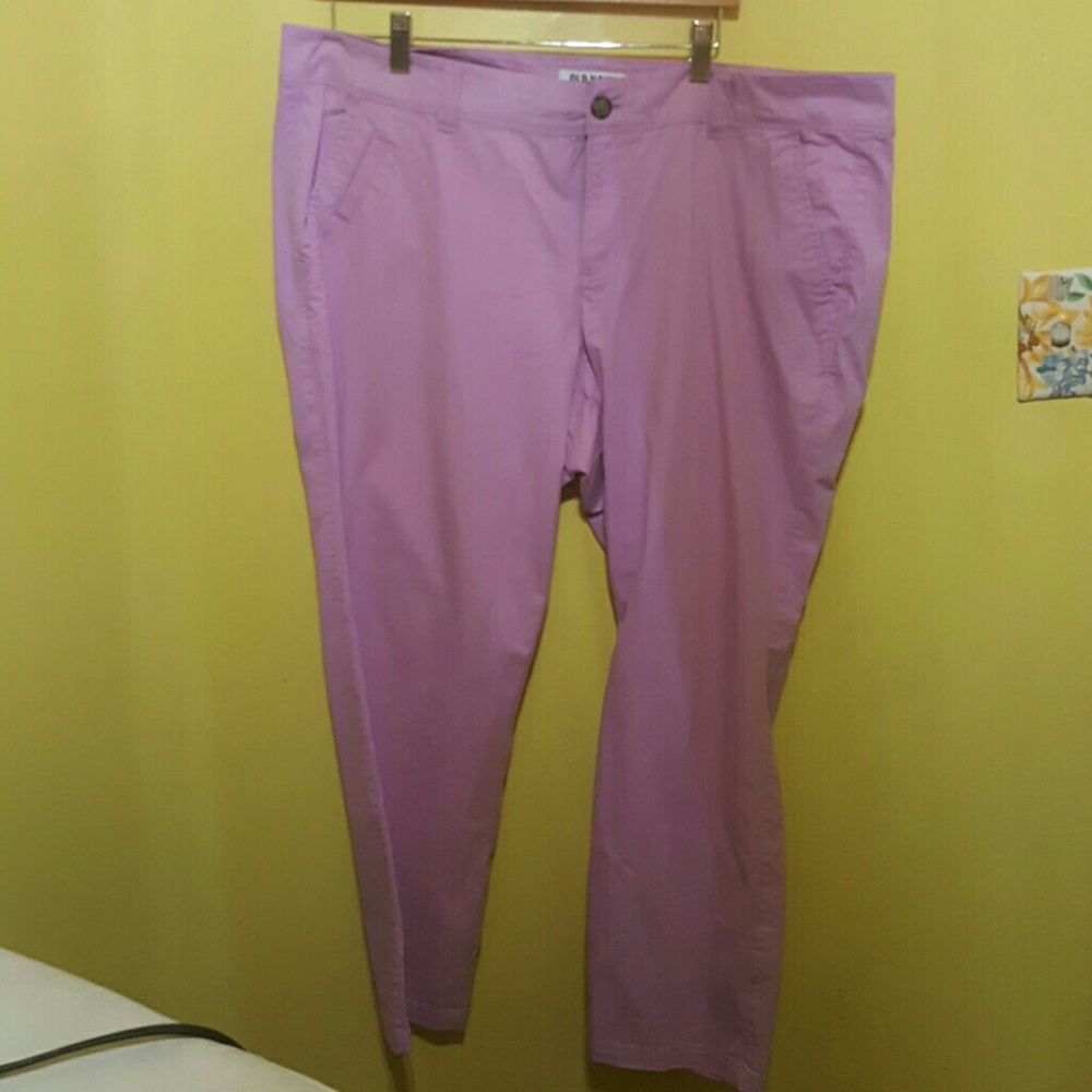 Lavender Chino Capris. Great for Spring.