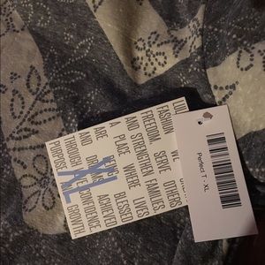LuLaRoe Perfect T