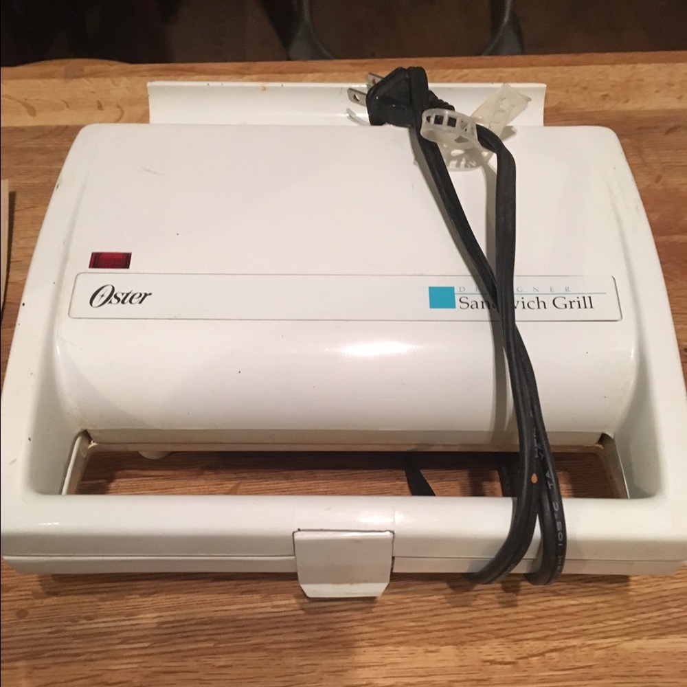 Sandwich grill used but works great