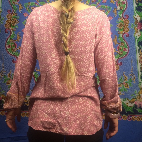 Gypsy long sleeve flowy blouse - Picture 2 of 4