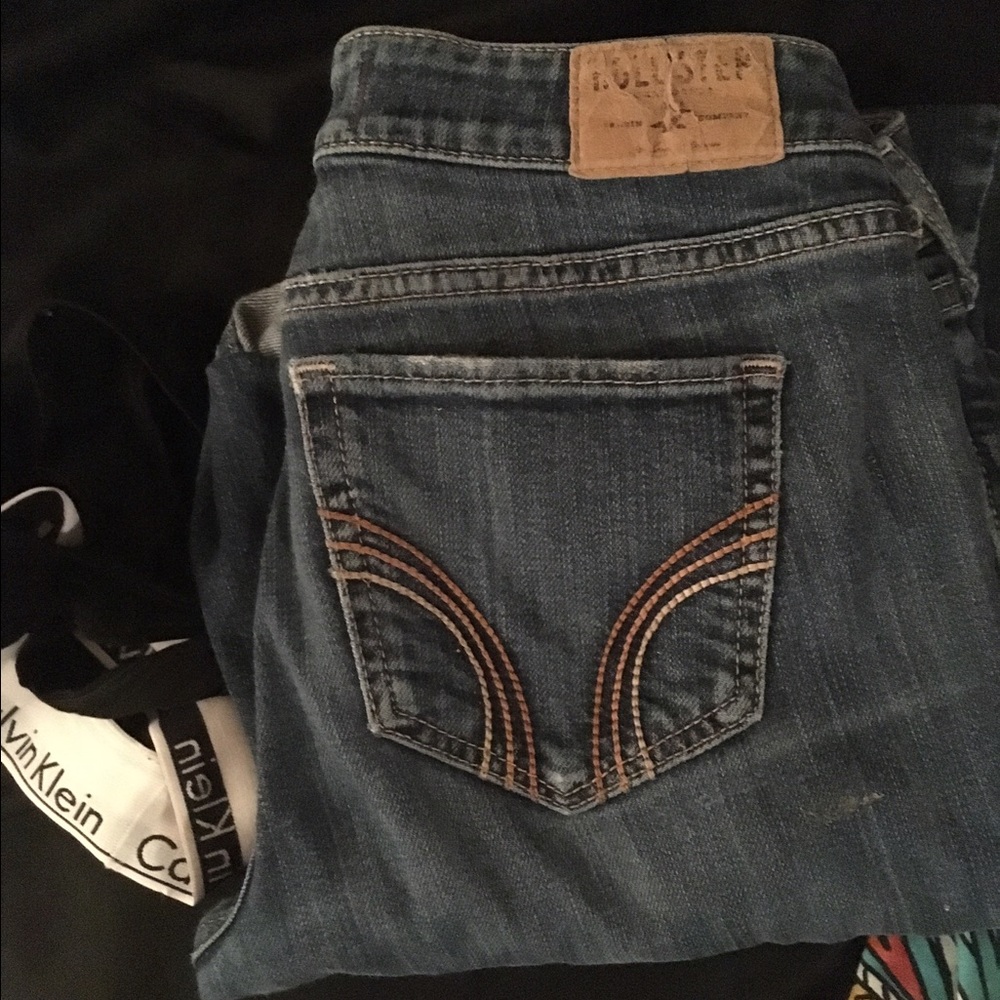 Hollister jeans