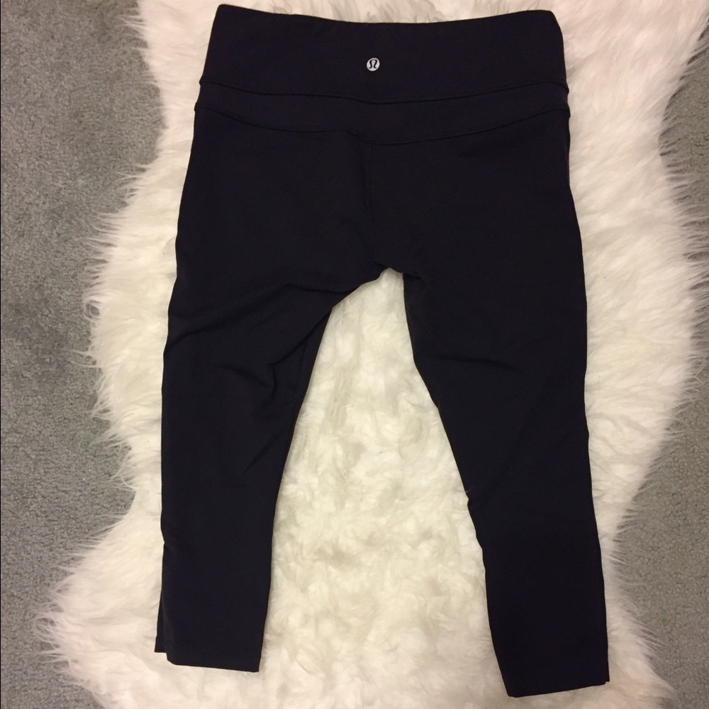 Lululemon Mesh Capris