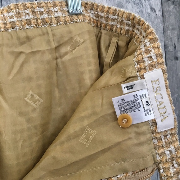 Vintage Escada Gold Straight Skirt with Zipper - Picture 4 of 7