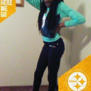 Meet your Posher, Anydia