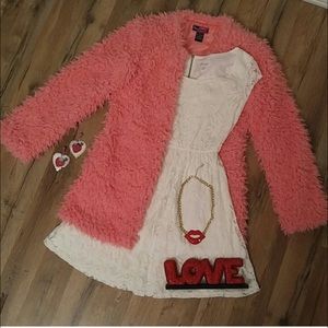 Fuzzy jacket 🌸💕🛍