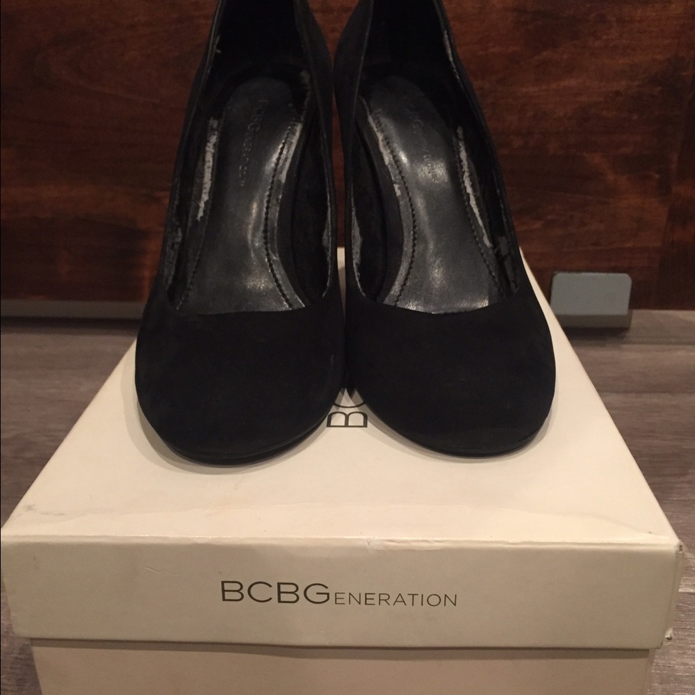 BCBGeneration Black Lana Pumps