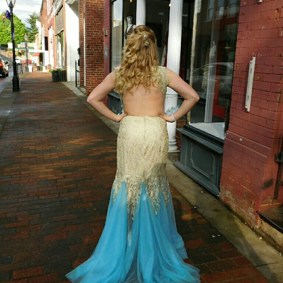 Prom Dress - Picture 4 of 4