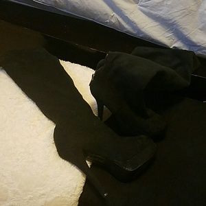 Kardashian Knee High boots