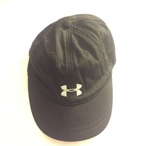 NWOT Under armour woman's hat