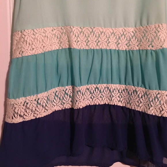 Ombré colored blouse with lace - Picture 2 of 2