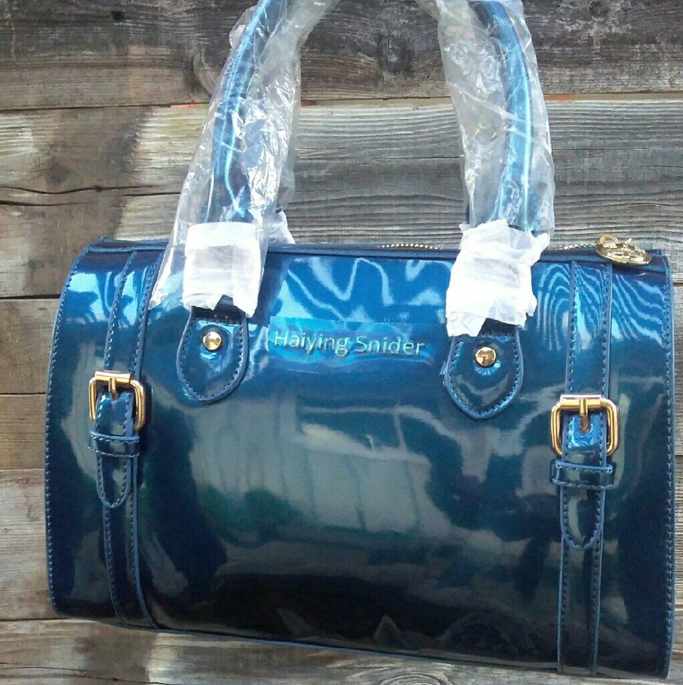 Retro Navy Blue Plastic Haiying Snider Purse