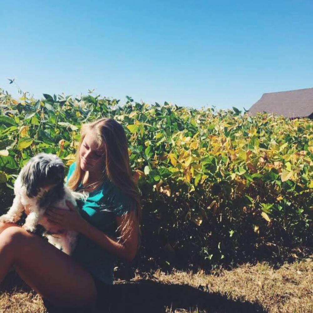 Meet your Posher, Karolina
