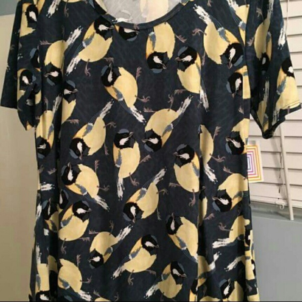 Lularoe Bird Print Perfect Tee XS