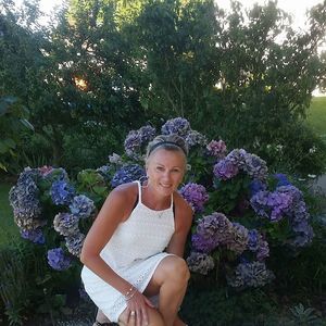 Meet your Posher, Mariline