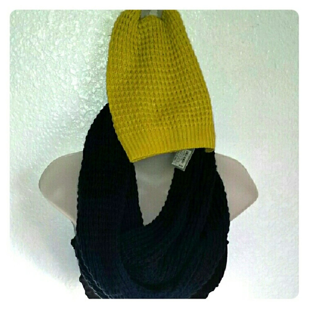 Infinity scarf and beanie