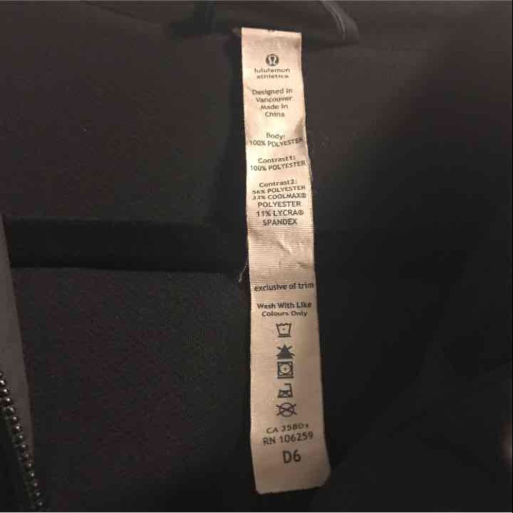 ⛔️SOLD⛔️ Lululemon Run Get Up & Glow Jacket sz 6 - Picture 4 of 4