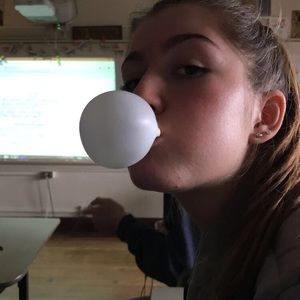 Meet your Posher, Rhia