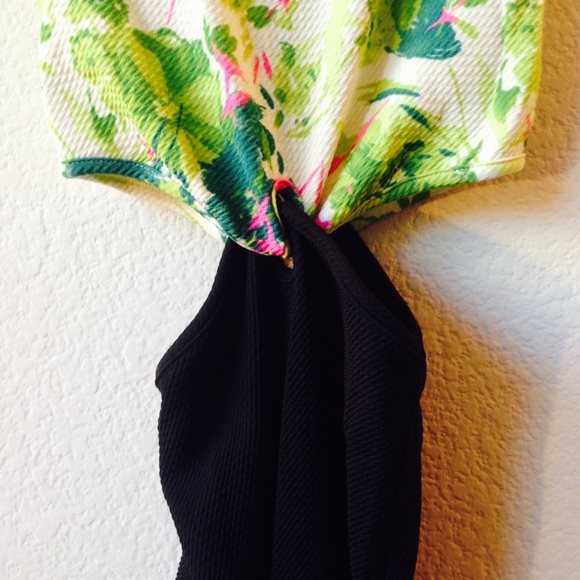 K-DABA Dress - Picture 2 of 4