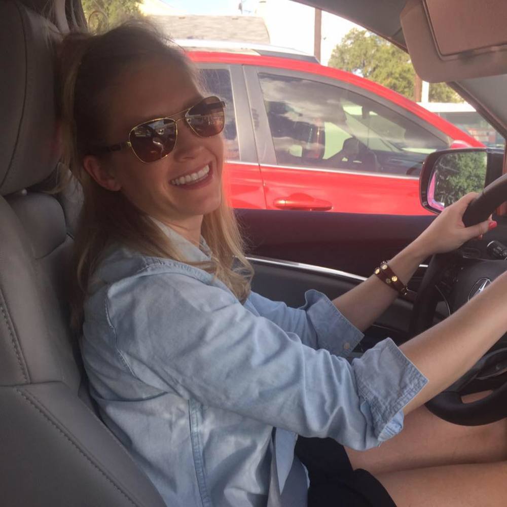 Meet your Posher, Nicole