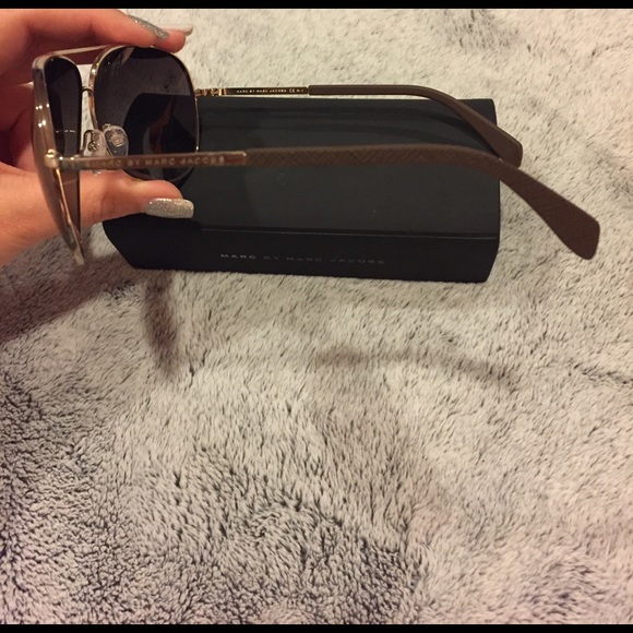 Marc Jacobs aviators - Picture 2 of 2