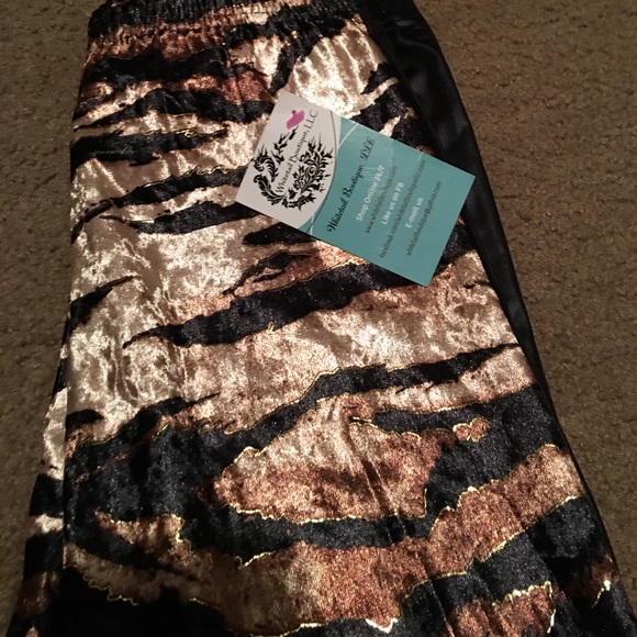 Animal print leggings - Picture 1 of 2