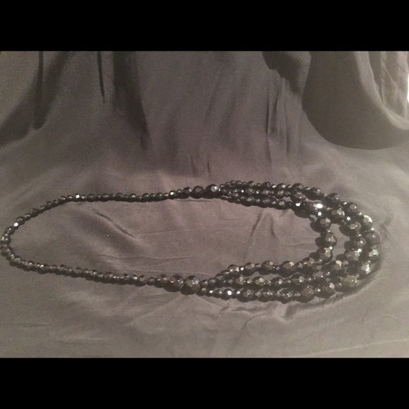 Set of JCrew and H&M Fashion Necklaces - Picture 3 of 4
