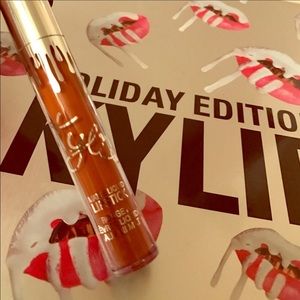 Kylie cosmetics "pumpkin" matte lipstick