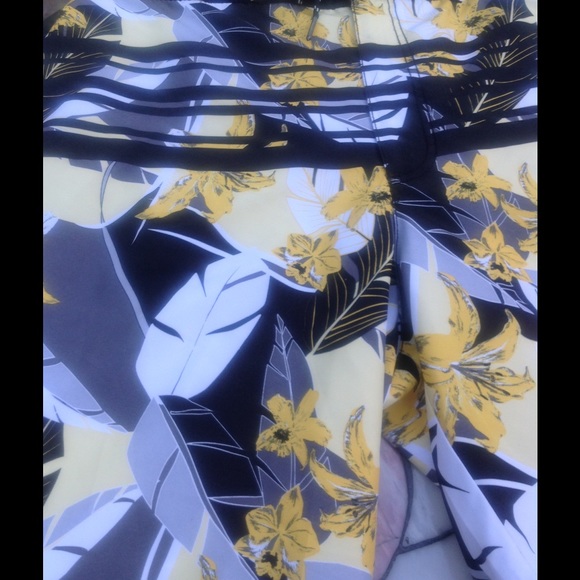 Fabulous Baja Carnival Garden Swim Trunks - Picture 2 of 3