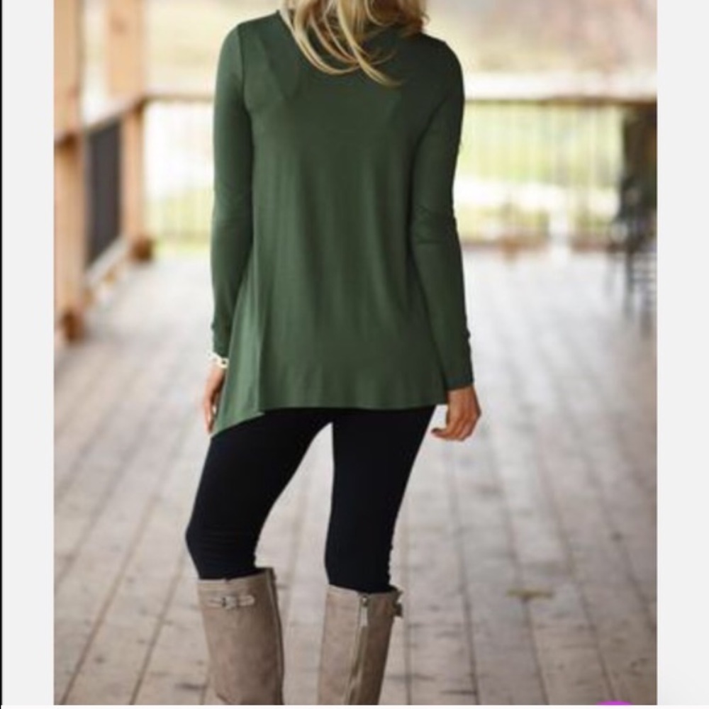 New Best Selling Side Button Tunic - Picture 2 of 2