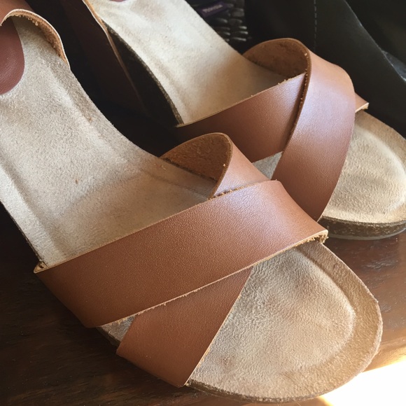 Esprit Shoes - NWOT - Esprit Cognac Leather Wedge - Esprit Shoes - NWOT - Esprit Cognac Leather Wedge -