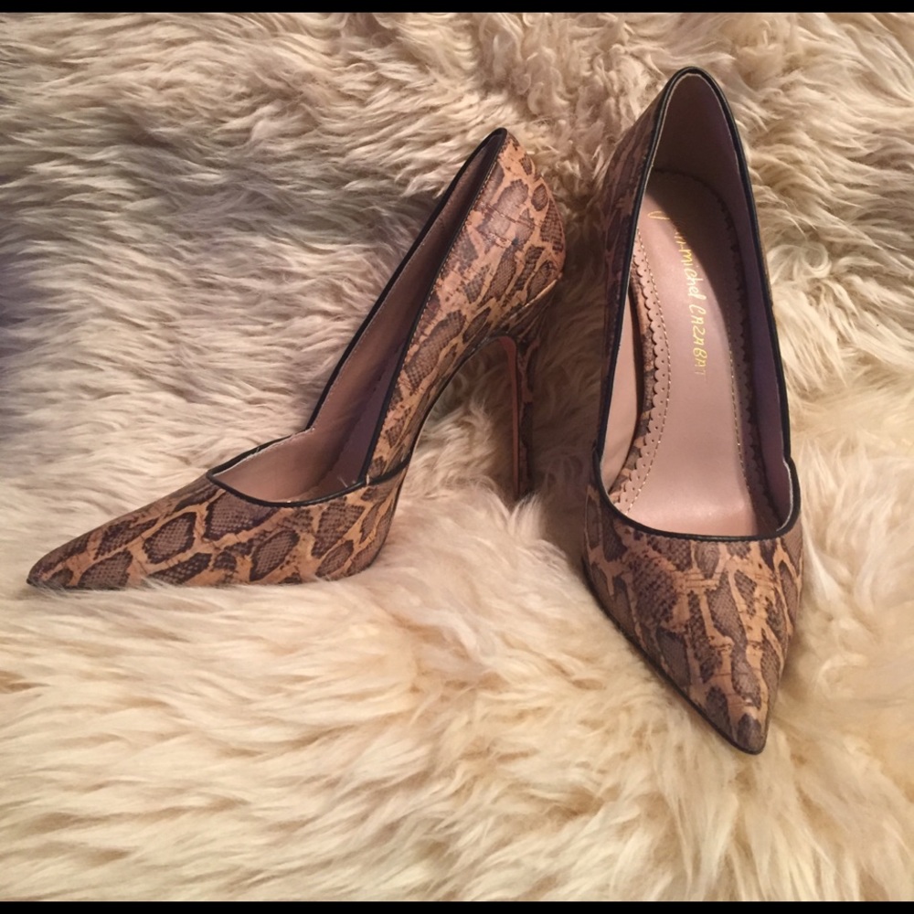 Jean Michel Cazabat Pump