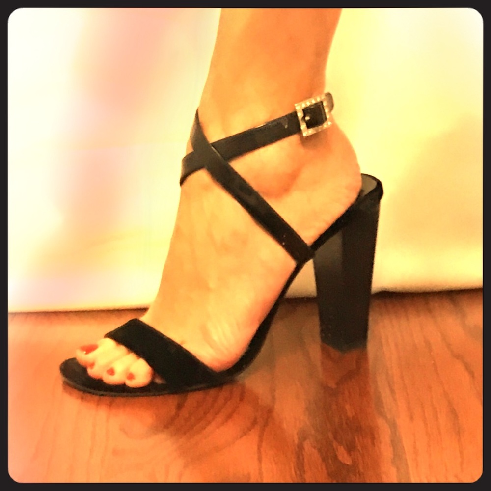 Versace Black Velvet Sandals 🌟