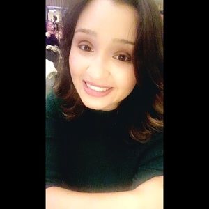 Meet your Posher, Sandy