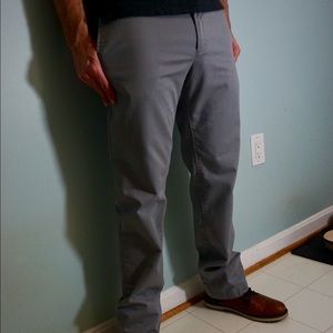 Gap Straight fit classic khakis